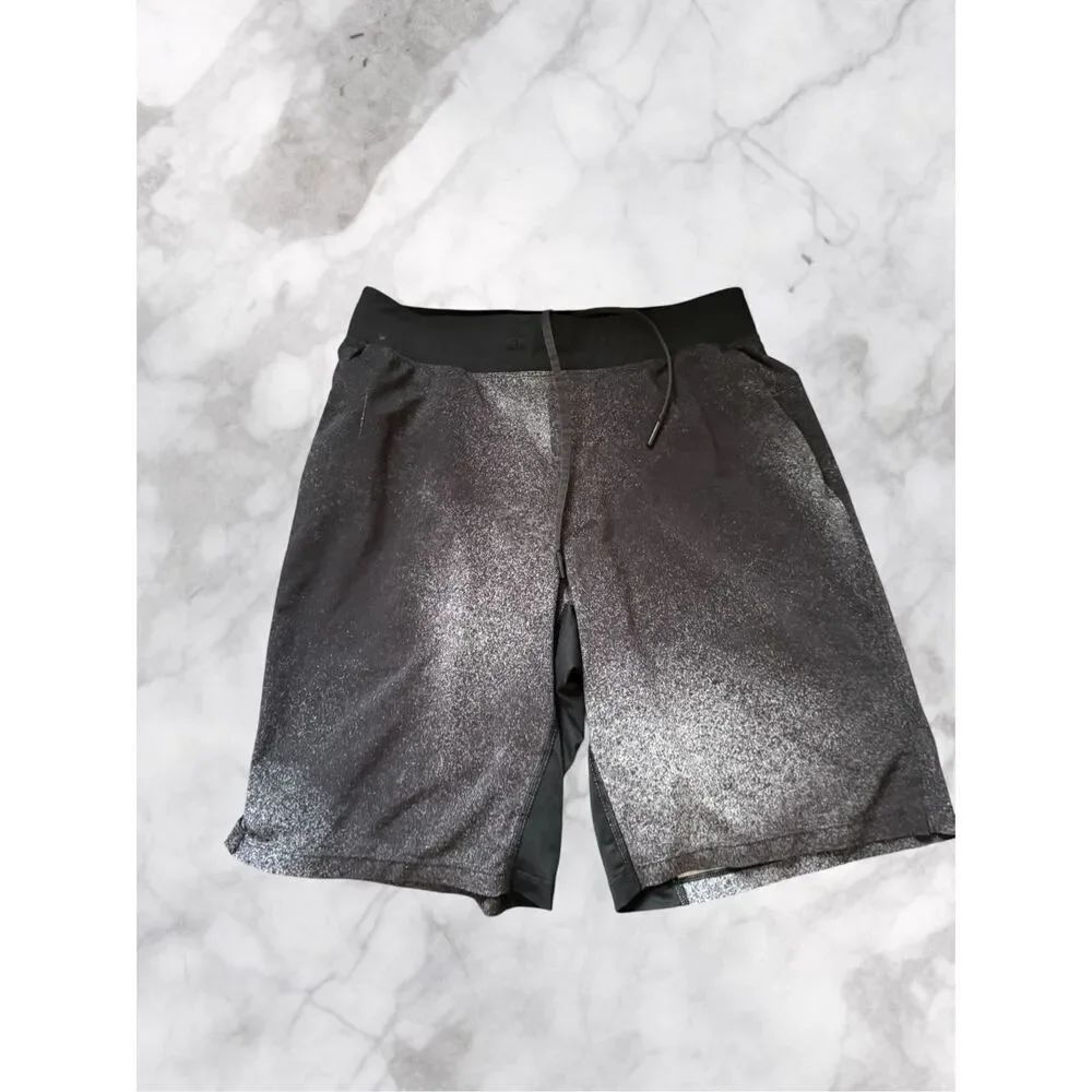 Lululemon Men’s Small Black Drawstring Shorts